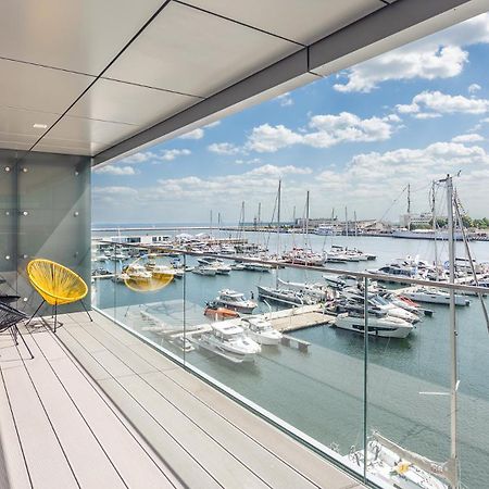 Flatbook - City Center Apartments Yacht Park Гдиня Екстериор снимка