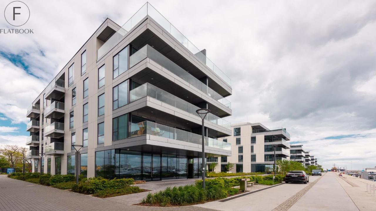Flatbook - City Center Apartments Yacht Park Гдиня Екстериор снимка